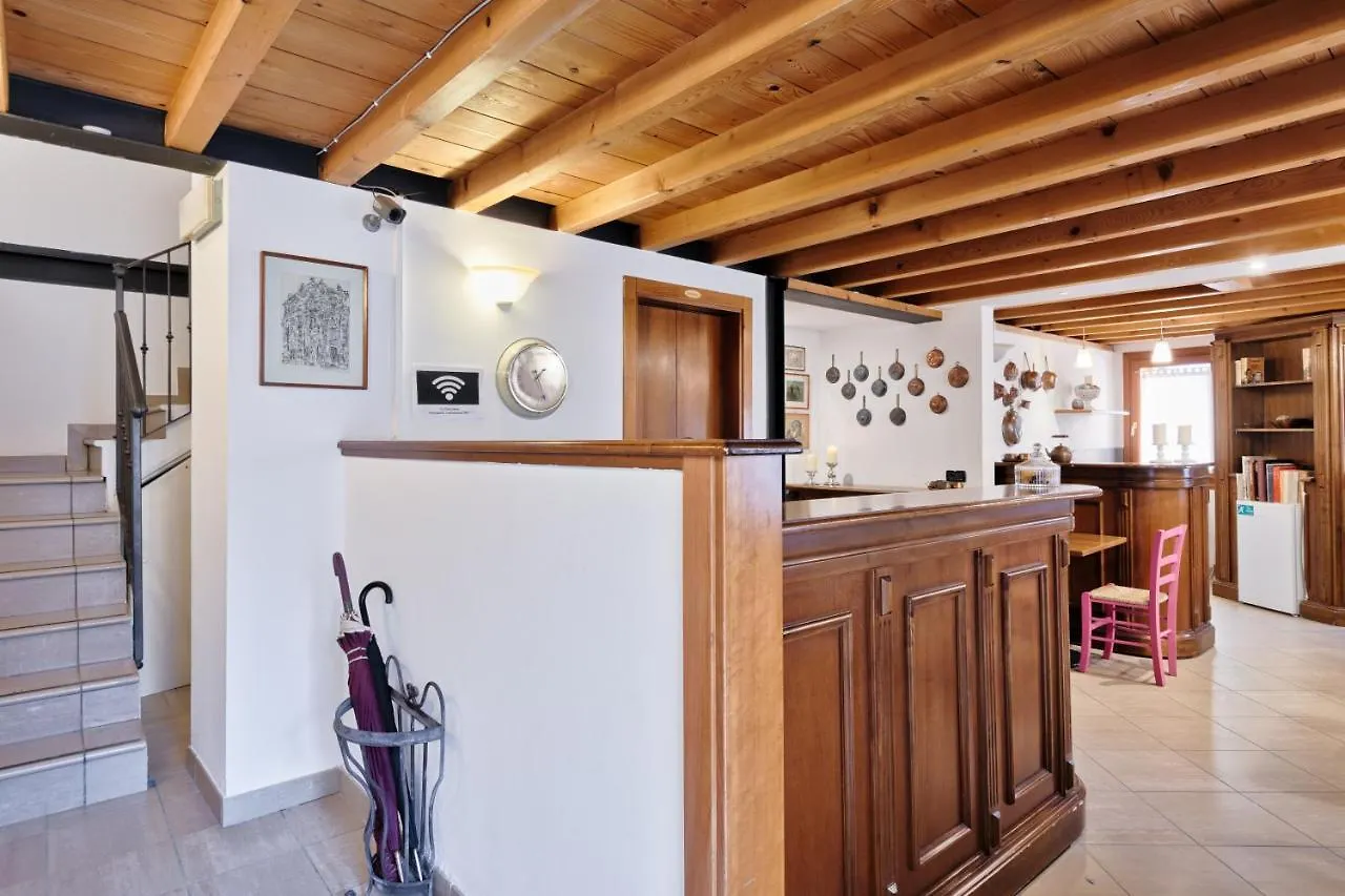 Ca' Fontanea Bed & Breakfast Venice