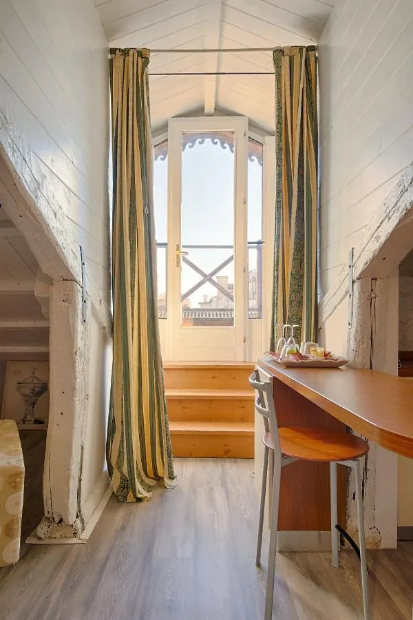 Ca' Fontanea Bed and Breakfast Venedig 3*,  Italien