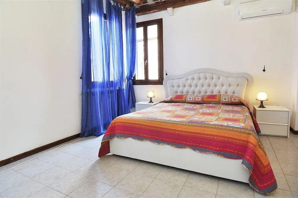 Bed & Breakfast Ca' Fontanea Bed and Breakfast Venedig
