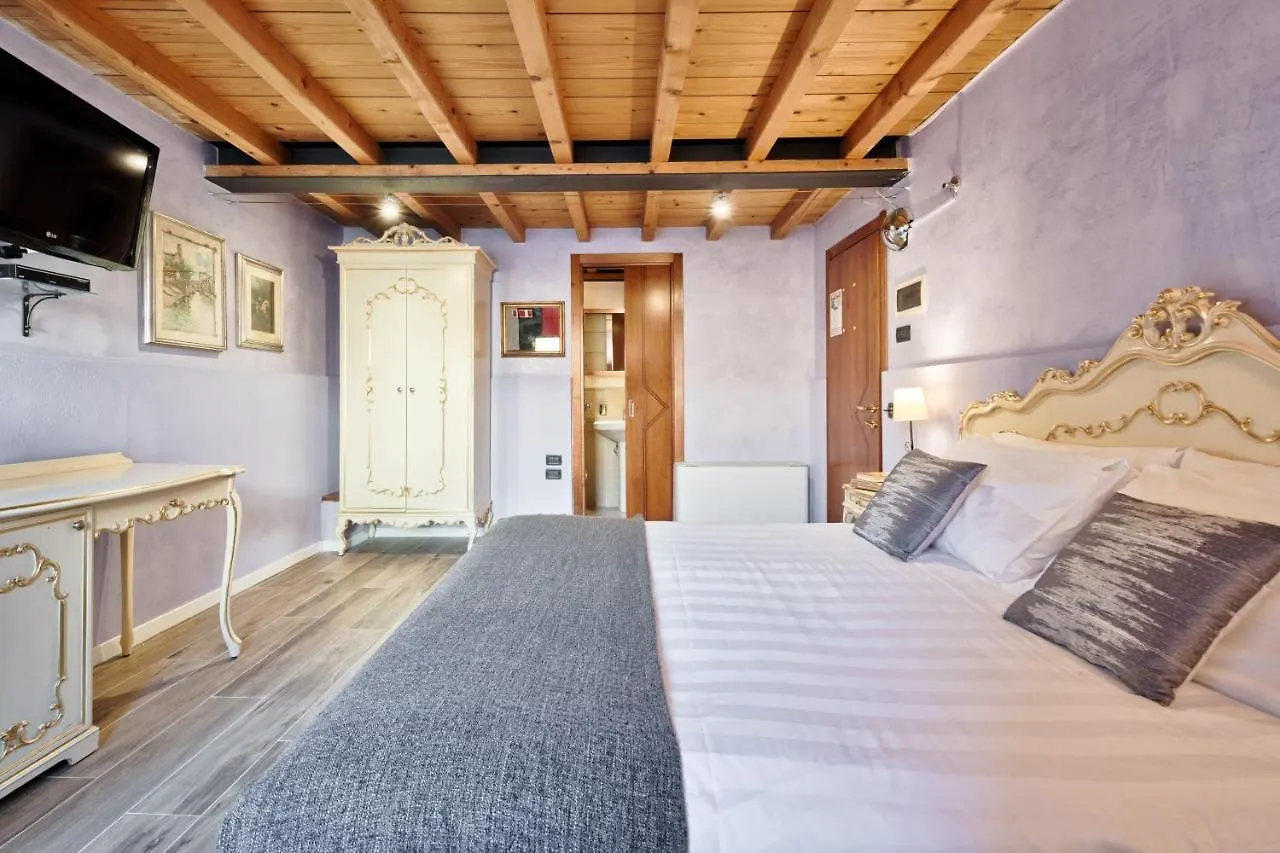 Ca' Fontanea Bed & Breakfast Venice
