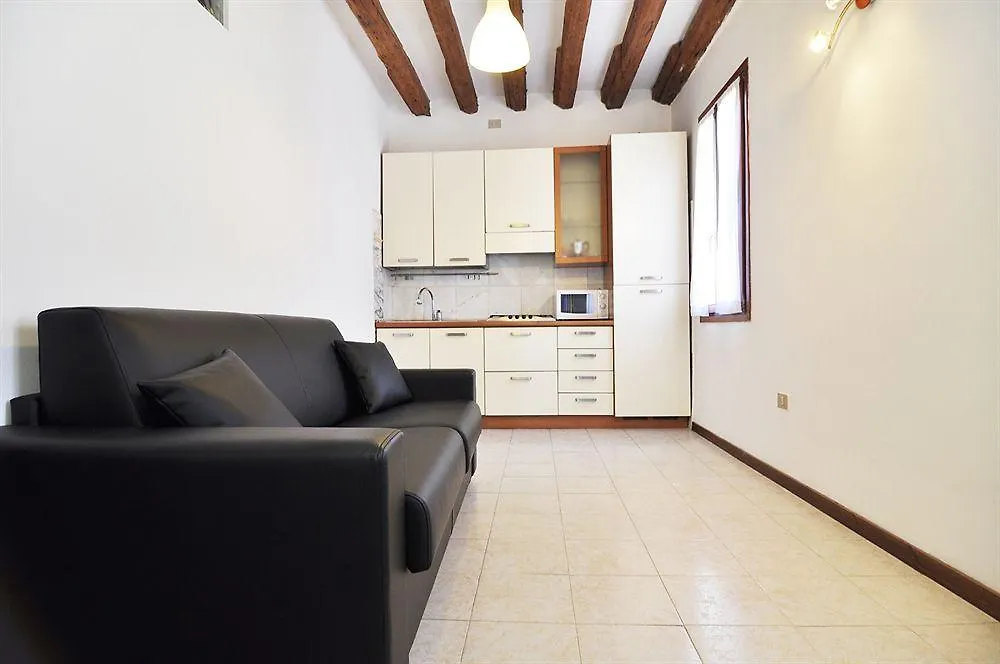 ***  Ca' Fontanea Bed & Breakfast Venice Italy