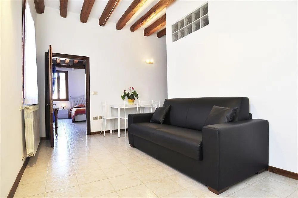 Ca' Fontanea Bed & Breakfast Venice